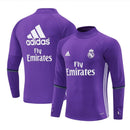 Sudadera hombre Real Madrid temporada 2016 2017 entrenamiento púrpura morado retro calidad 1.1 premium madridista final de cardiff. Real Madrid 2016, Sudadera Real Madrid púrpura, Sudadera Madrid morada, Ropa Real Madrid retro, Entrenamiento Madrid 16/17, Calidad 1.1 Real Madrid, La Duodécima Gear, Tienda Hincha Futbolero, Real Madrid Purple Vintage.