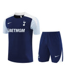 Tottenham 2026, Conjunto entrenamiento Tottenham azul, Ropa oficial Tottenham, Conjunto Spurs 25/26, Kit de fútbol hombre azul, Regalo fútbol hombre Spurs, Ropa entrenamiento Premier League, Pantalón Tottenham azul, Comprar conjunto entrenamiento barato, Tienda Hincha Futbolero.